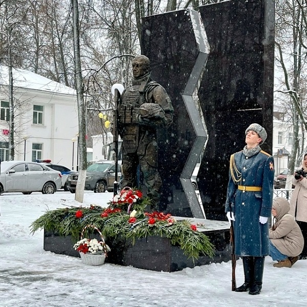 Память, высеченная в бронзе: открытие Монумента 