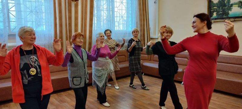 Танец возрасту не помеха