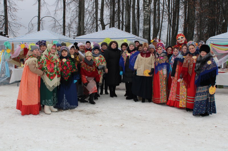 Масленицу гулять - зиму провожать!