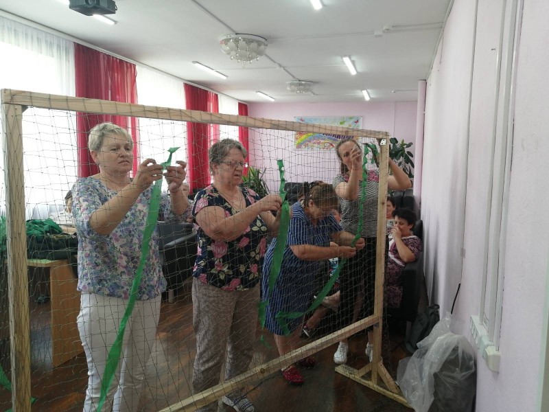 Плетение маскировочных сетей