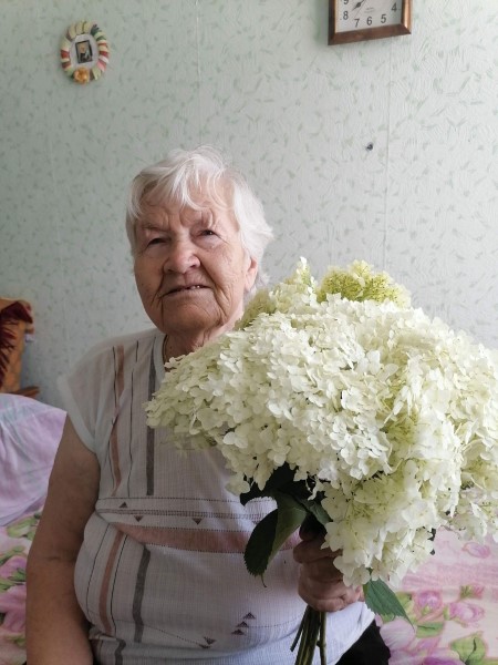 Поздравление жительницы отделения 