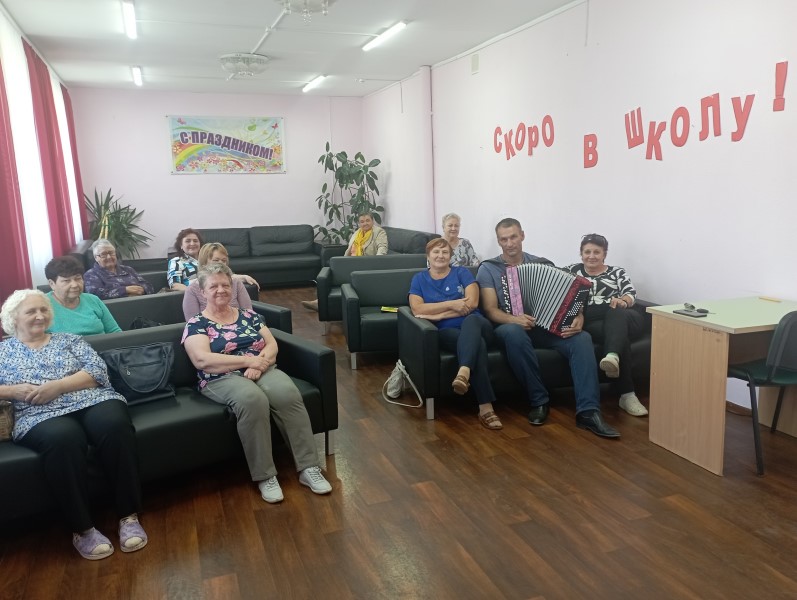 Музыкальное мероприятие «Школьные годы чудесные»