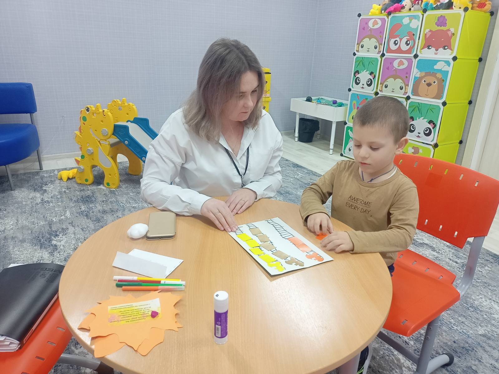 Занятия с детьми с РАС и другими ментальными нарушениями