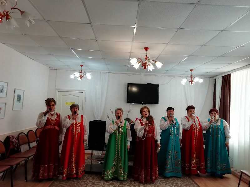 Выступление ансамбля 