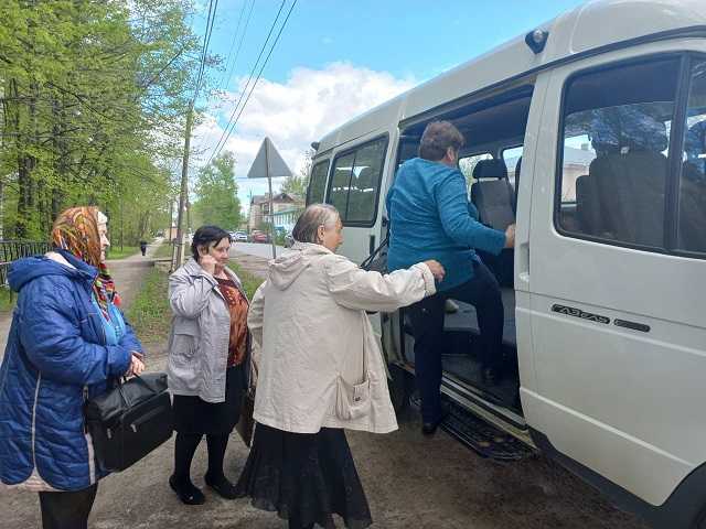 Доставка граждан старше 65 лет и инвалидов, проживающих в сельской местности, в ГБУЗ НО 