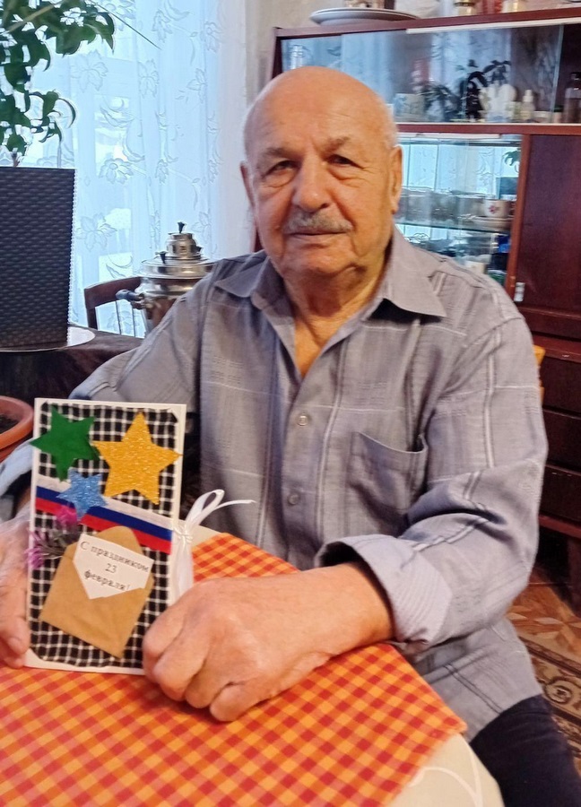 «Есть дата в снежном феврале…»