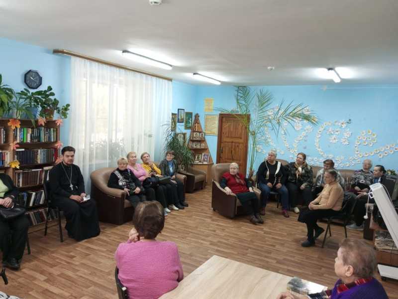 Встреча в ОДП  с отцом Романом накануне Рождества Пресвятой Богородицы.