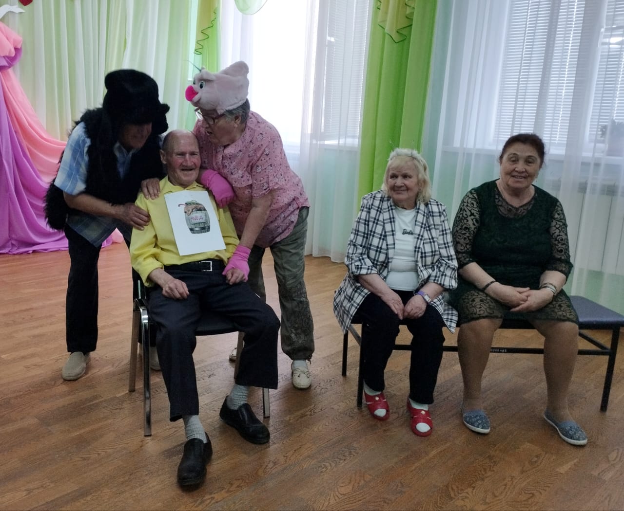                                                             «В гости Пасха к нам пришла!»                                                  «В гости Пасха к нам пришла!»                                              «В гости Пасха к нам пришла!»